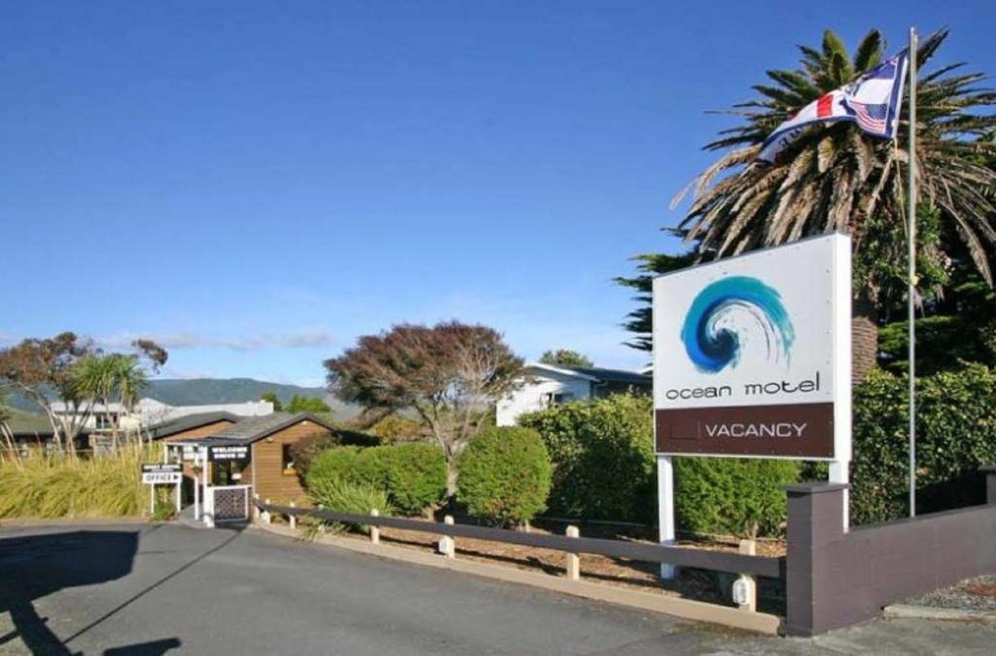 Ocean Motel Paraparaumu Exteriör bild